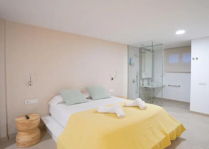 Oceanside Luxury Loft - Fast Wi-fi - Workstations Corralejo