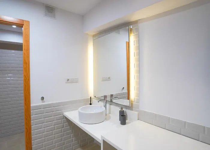 Oceanside Luxury Loft - Fast Wi-fi - Workstations Corralejo