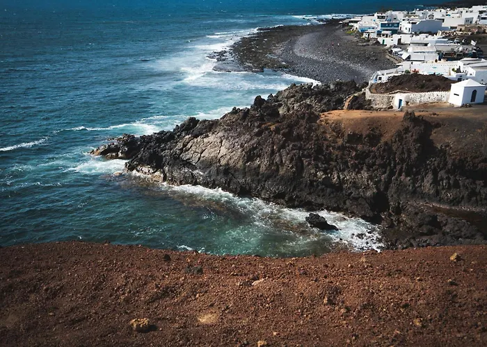 Oceanside Luxury Loft - Fast Wi-fi - Workstations * Corralejo